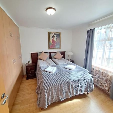 Spacious Apartment -Top Location Akureyri Exterior photo