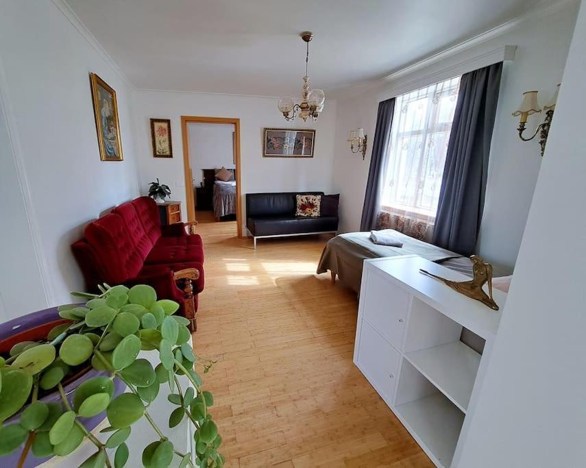 Spacious Apartment -Top Location Akureyri Exterior photo